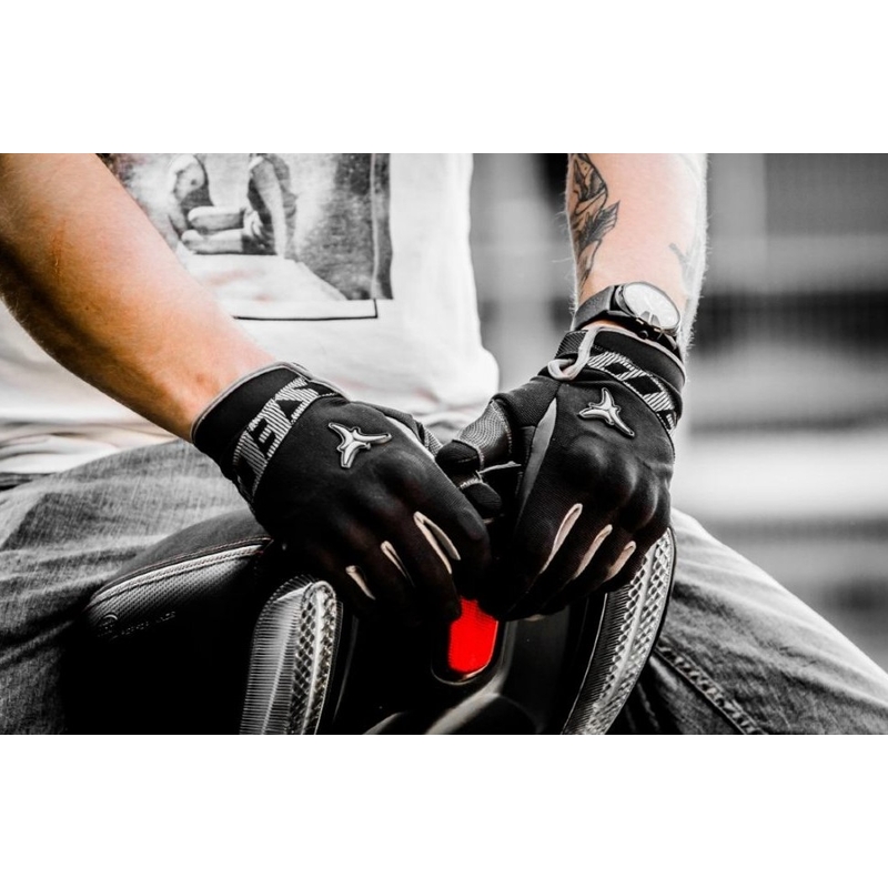 Rukavice na motocykel SECA X-Stretch čierno-sivé výpredaj