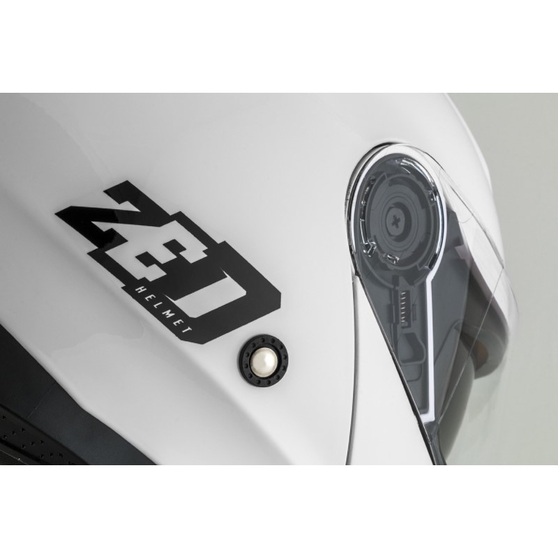 Odklápacia prilba na motocykel ZED F18 biela