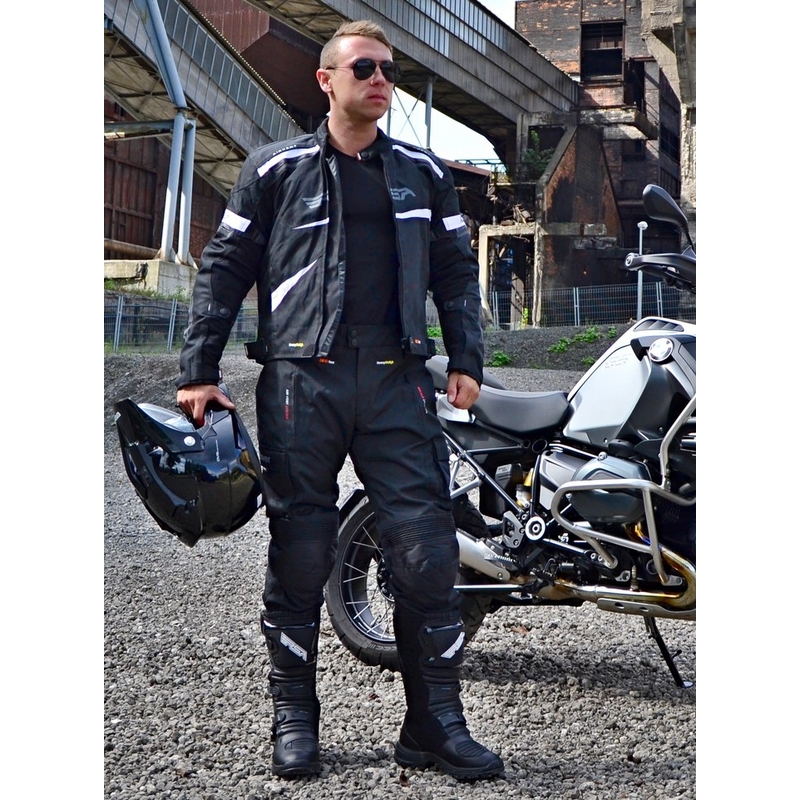 Bunda na motocykel RSA Razor čierno-biela výpredaj