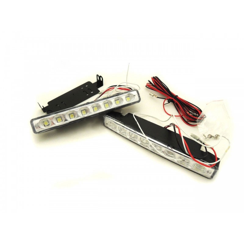Svetlá denného osvetlenia Superlight RL 8 LED diód 380 LM