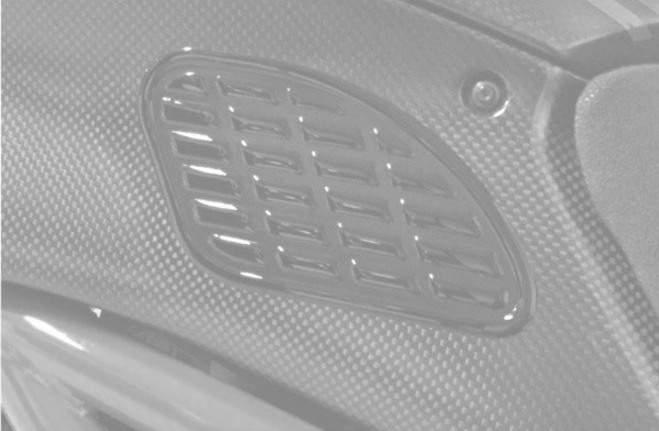 Samolepka PUIG FLAT 4556C karbónový vzhľad 320 x 460 mm