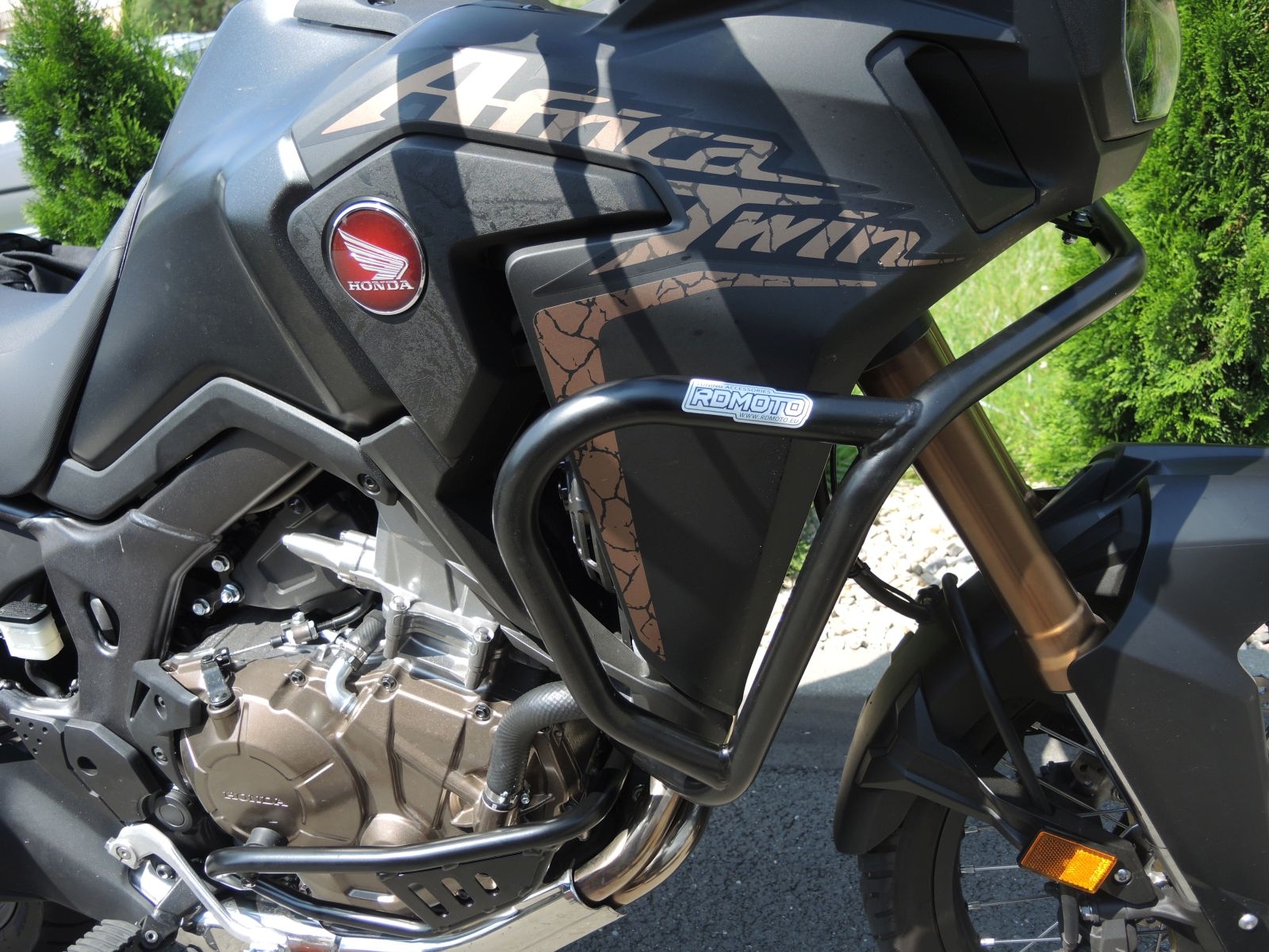 ochrana  motoru RDMOTO CF57KD matná čierna horný + spodný
