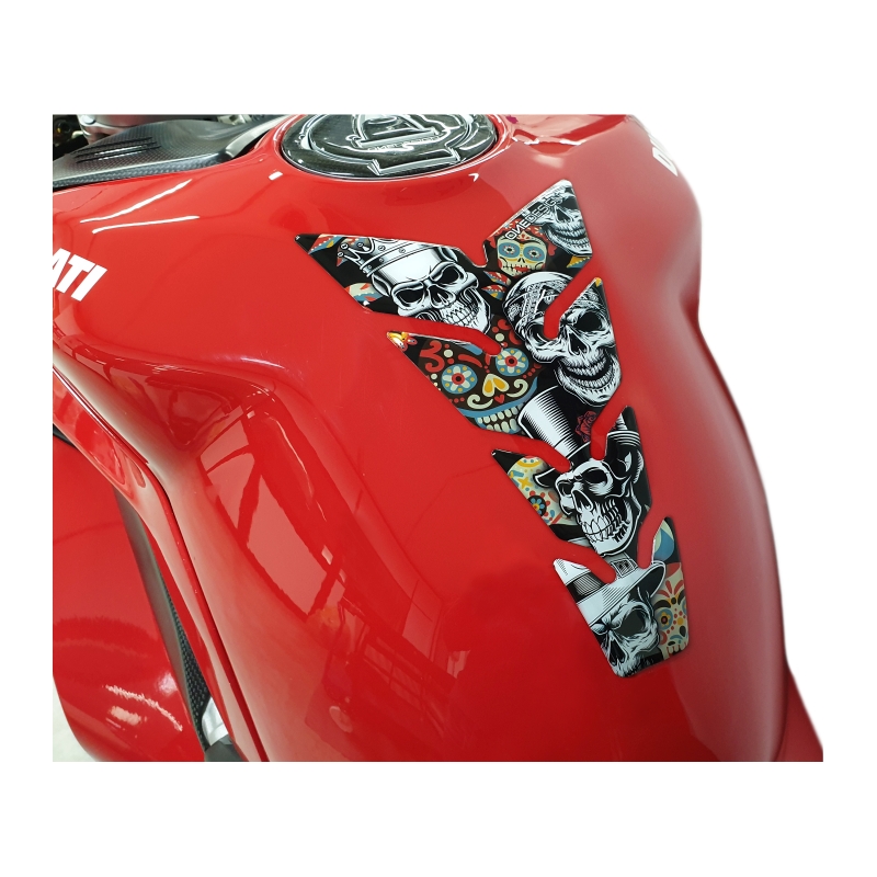 Polep palivovej nádrže Print - Max Skulls2