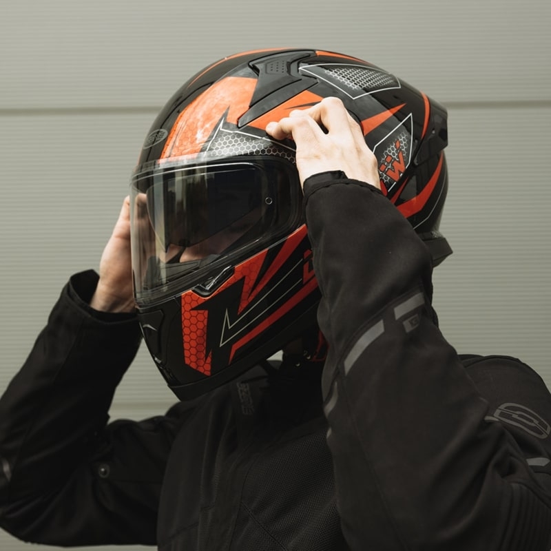 Integrálna prilba na motocykel Ozone Arrow čierno-šedo-fluorescenčno červená