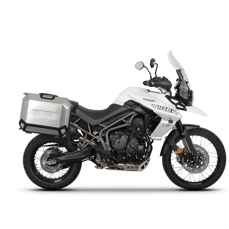 Kompletná sada bočných hliníkových kufrov SHAD TERRA, 36/47 litrový bočné kufre, vrátane montážnej sady SHAD TRIUMPH Tiger 800