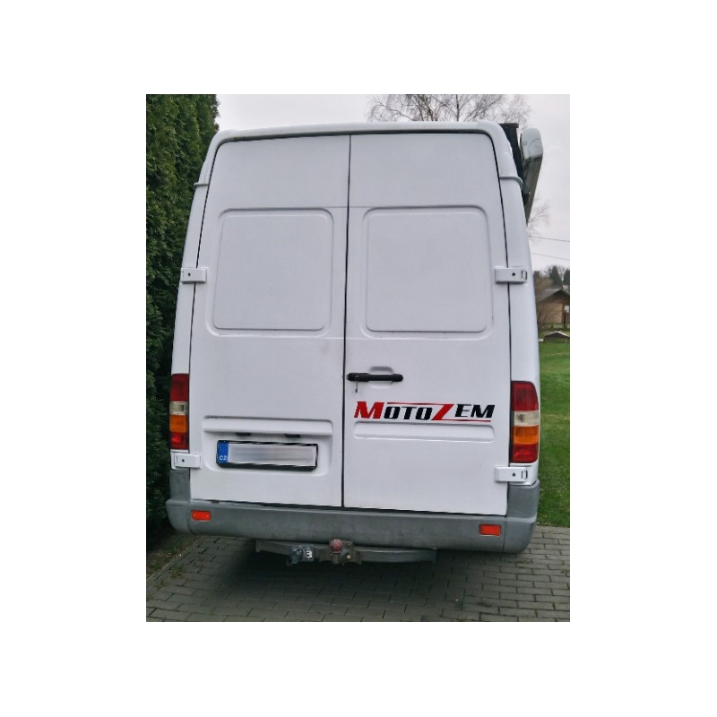 Nálepka logo MotoZem čierna