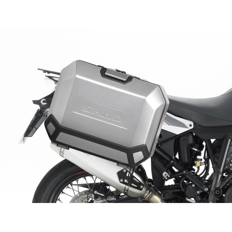 Kompletná sada bočných čiernych hliníkových kufrov SHAD TERRA BLACK , 36/47 l litrov, vrátane montážnej sady SHAD KTM Adventure 1090, 1190, Super Adventure 1290 (R, S)