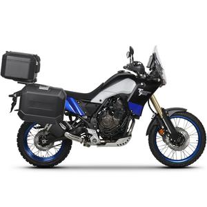 Kompletná sada čiernych hliníkových kufrov SHAD TERRA BLACK , 48 litrov vrchný kufor, 36/47 litrov bočné kufre, vrátane montážnej sady a platni SHAD YAMAHA Tenere 700 XTZ690