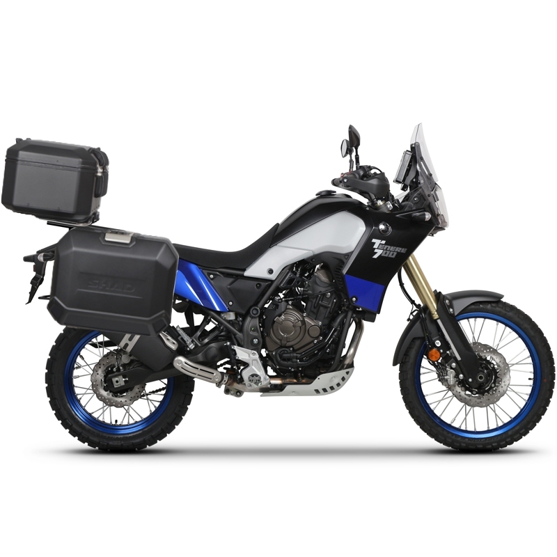 Kompletná sada čiernych hliníkových kufrov SHAD TERRA BLACK , 48 litrov vrchný kufor, 36/47 litrov bočné kufre, vrátane montážnej sady a platni SHAD YAMAHA Tenere 700 XTZ690