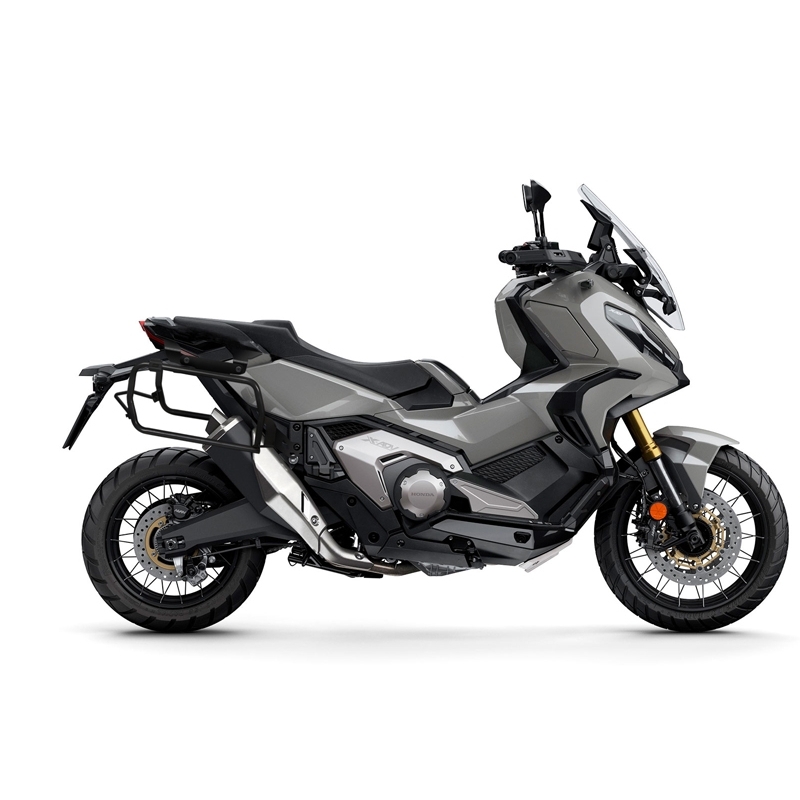 Kompletná sada bočných čiernych hliníkových kufrov SHAD TERRA BLACK , 36L/36/ bočné kufre, vrátane montážnej sady SHAD HONDA X-ADV 750