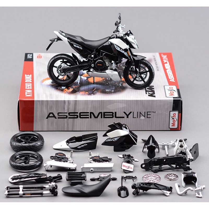 Model motocykla Maisto KTM 690 Duke 3 Kit