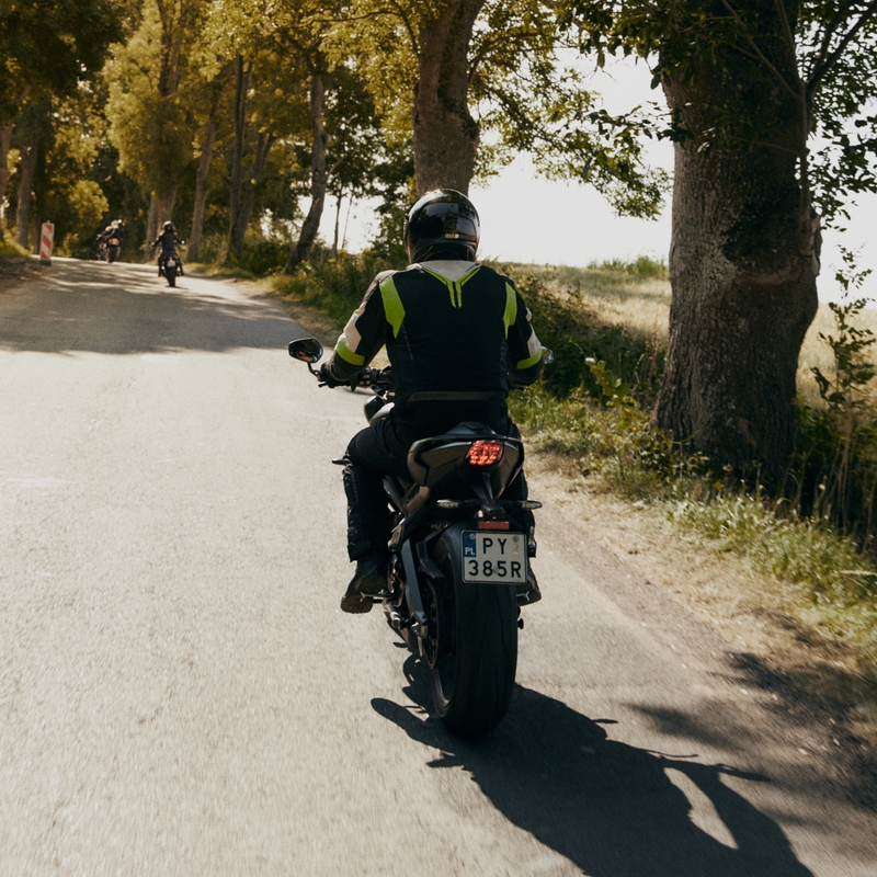 Bunda na motocykel Ozone Flow čierno-šedo-fluorescenčno žltá výpredaj