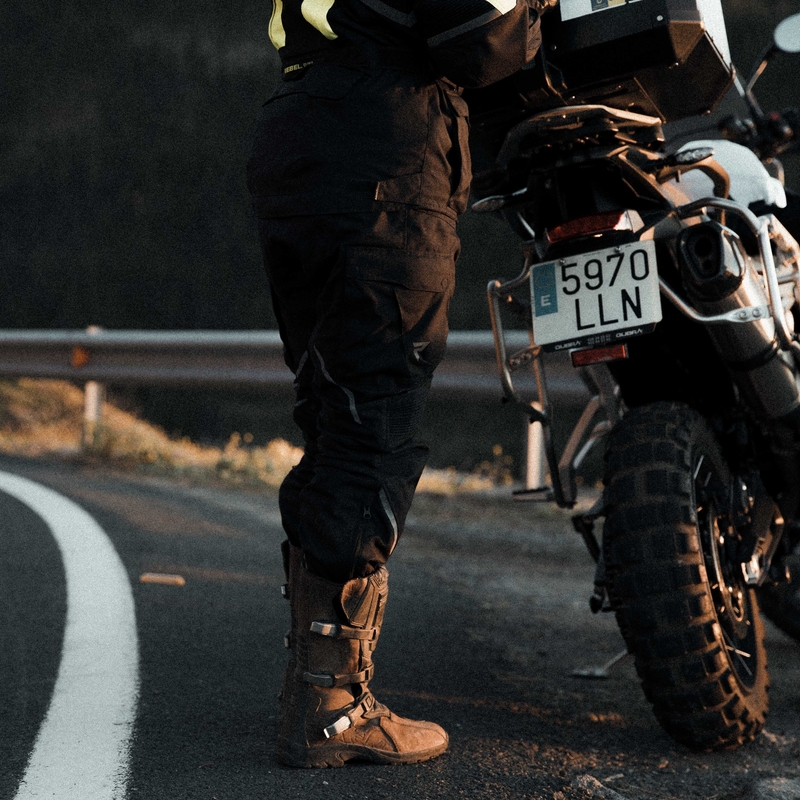 Nohavice na motocykel Rebelhorn Hardy II čierne výpredaj