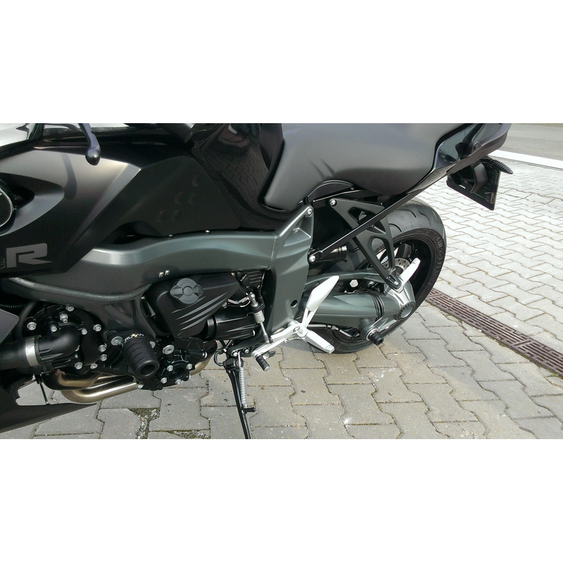 Protektory do prednej osi - BMW K1200R / K1300R / K1200S Gatling(PO)
