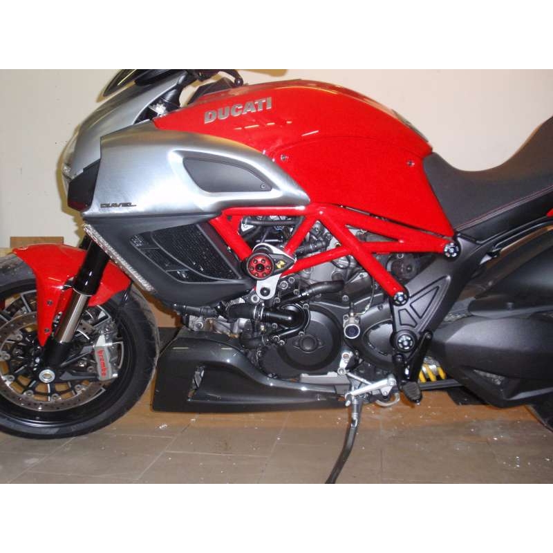 Protektory do prednej osi - DUCATI Diavel Classic(PO)