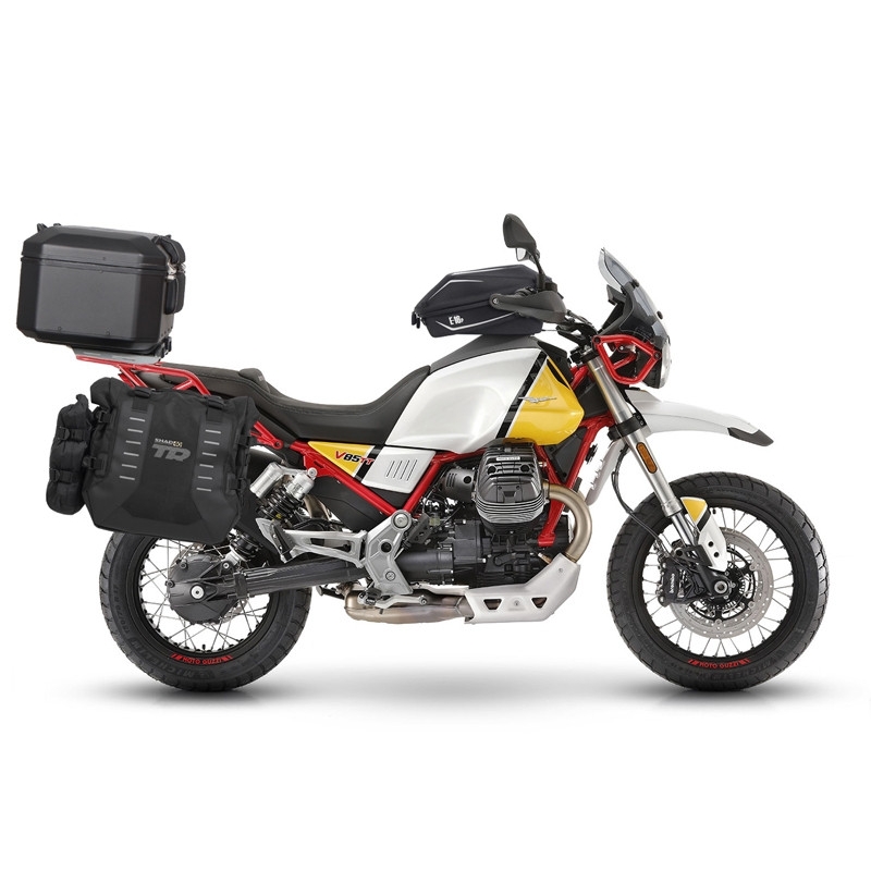 Kompletná sada sedlových brašní SHAD TERRA TR40 adventure a hliníkového kufra SHAD TERRA BLACK 55L, vrátane montážnej sady SHAD MOTO GUZZI V 85 TT