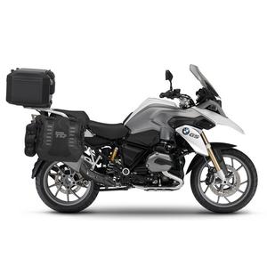 Kompletná sada sedlových brašní SHAD TERRA TR40 adventure a hliníkového kufra SHAD TERRA BLACK 55L, vrátane montážnej sady SHAD BMW R 1200 GS Adventure/ R 1250 GS Adventure