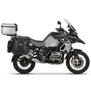 Kompletná sada sedlových brašní SHAD TERRA TR40 adventure a hliníkového kufra SHAD TERRA 37L vrátane montážnej sady SHAD BMW R 1200 GS Adventure/ R 1250 GS Adventure