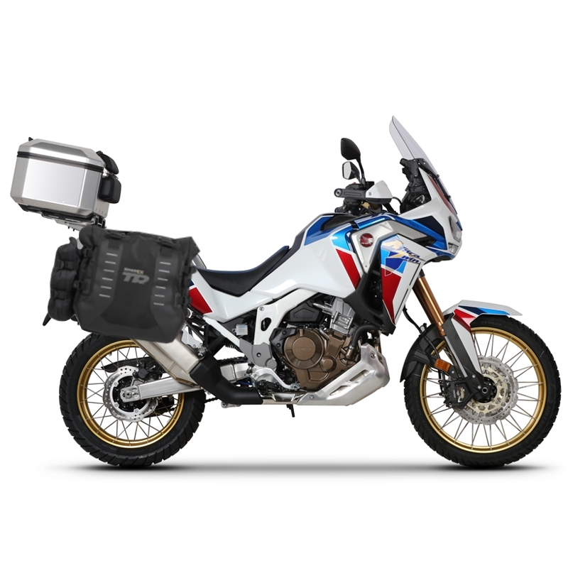 Kompletná sada sedlových brašní SHAD TERRA TR40 adventure a hliníkového kufra SHAD TERRA 55L vrátane montážnej sady SHAD HONDA CRF 1100 Africa Twin