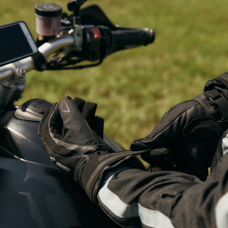Rukavice na motocykel Ozone Touring WP čierne