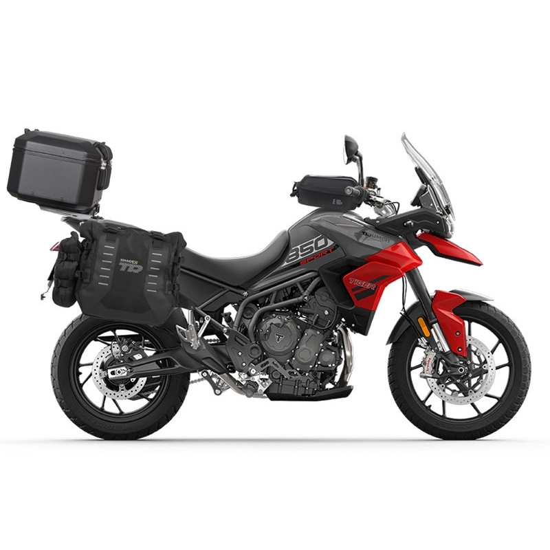 Kompletná sada sedlových brašní SHAD TERRA TR40 adventure a hliníkového kufra SHAD TERRA BLACK 55L, vrátane montážnej sady SHAD TRIUMPH Tiger 900