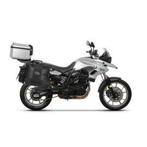 Kompletná sada sedlových brašní SHAD TERRA TR40 adventure a hliníkového kufra SHAD TERRA 55L vrátane montážnej sady SHAD BMW F 650 GS/ F 700 GS/ F 800 GS