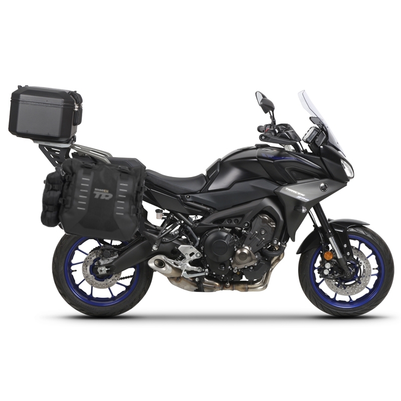 Kompletná sada sedlových brašní SHAD TERRA TR40 adventure a hliníkového kufra SHAD TERRA BLACK 37L vrátane montážnej sady SHAD YAMAHA MT-09 Tracer / Tracer 900