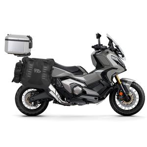 Kompletná sada sedlových brašní SHAD TERRA TR40 adventure a hliníkového kufra SHAD TERRA 37L vrátane montážnej sady SHAD SUZUKI DL 1000 V-Strom/ DL 1050 V-Strom