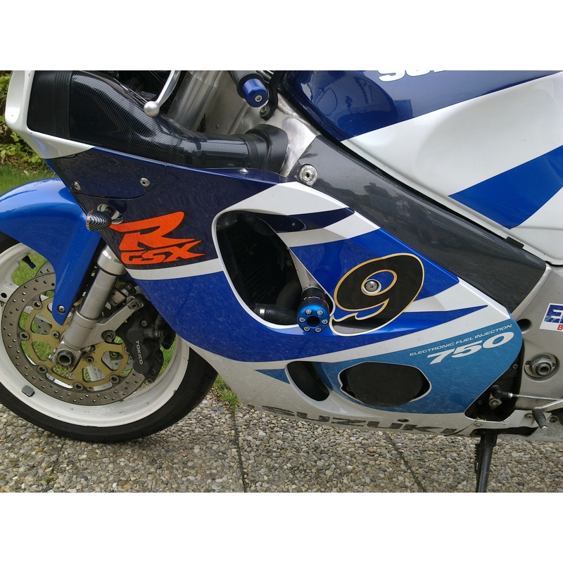 Padacie protektory - Suzuki GSX-R 750 (1996 - 1999) Conus