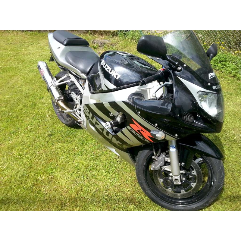 Padacie protektory - Suzuki GSX-R 750 (2000 - 2003) s úpravou kapotáže Gatling