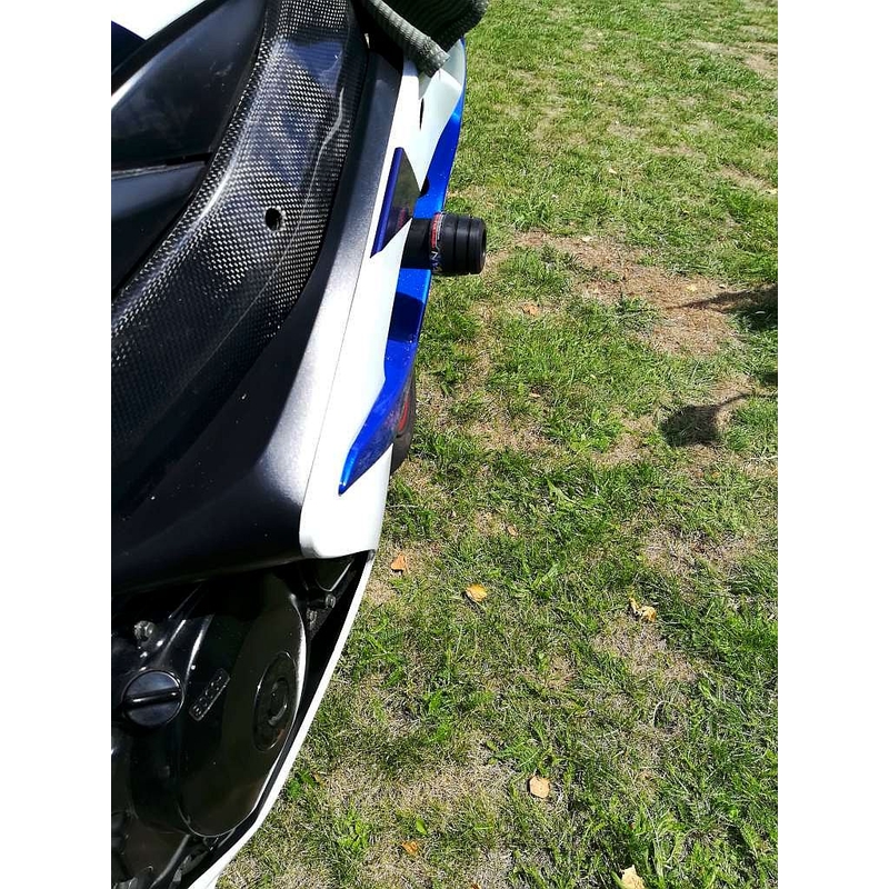 Padacie protektory - Suzuki GSX-R 1000 (2005 - 2006) Arrow