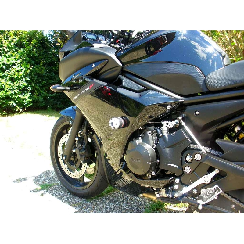 Padacie protektory - Yamaha XJ-6F (2009 -) Gatling