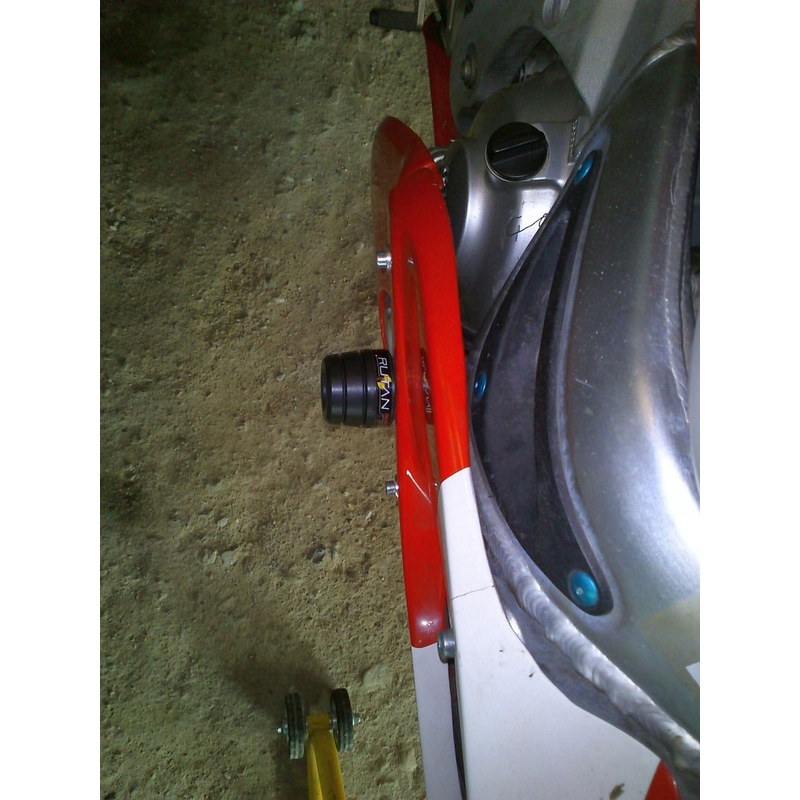 Padacie protektory - Yamaha YZF-R6 (1999 - 2002) Gatling
