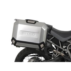 Kompletná sada bočných hliníkových kufrov SHAD TERRA, 36/47 litrový bočné kufre, vrátane montážnej sady SHAD TRIUMPH Tiger 800