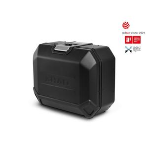 Kompletná sada čiernych hliníkových kufrov SHAD TERRA BLACK , 48 litrov vrchný kufor, 36/36 litrov bočné kufre, vrátane montážnej sady a platni SHAD HONDA X-ADV 750