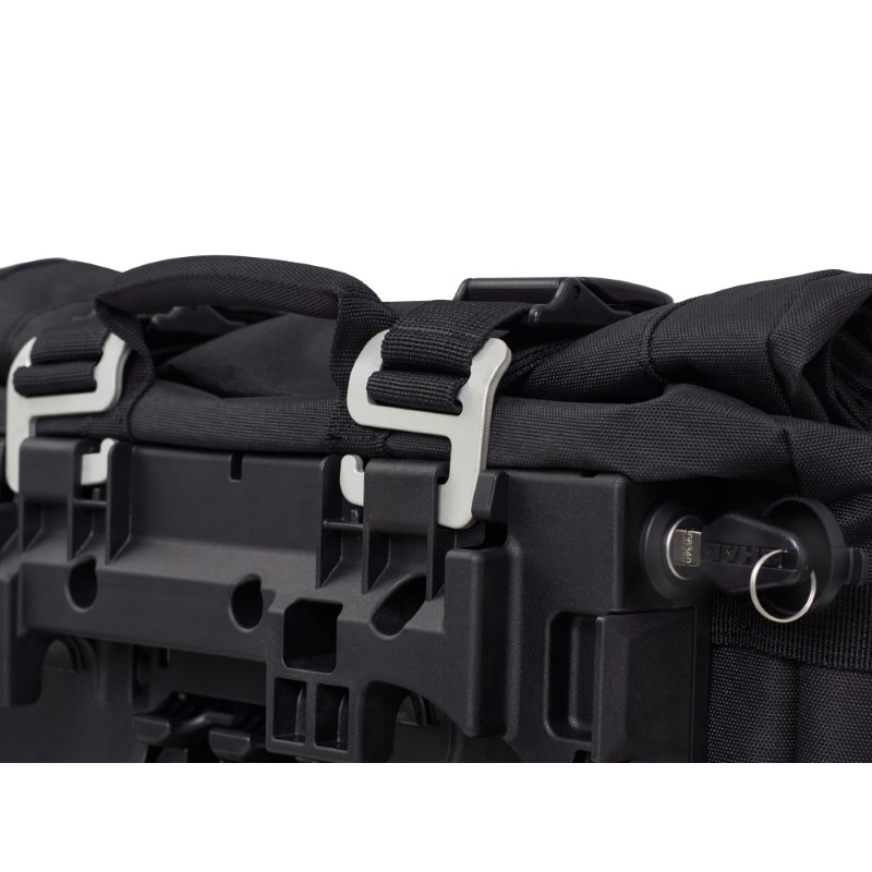 Kompletná sada sedlových brašní SHAD TERRA TR40 adventure a hliníkového vrchného kufra SHAD TERRA BLACK 48L vrátane montážnej sady SHAD KTM Super Adventure 1290 (R, S)