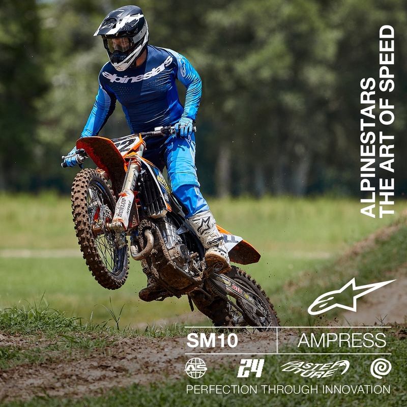 Motokrosová prilba Alpinestars Supertech S-M10 Ampress matná čierno-biela