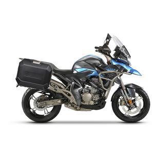 Kompletná sada bočných čiernych hliníkových kufrov SHAD TERRA BLACK , 36L/36/ bočné kufre, vrátane montážnej sady SHAD Zontes ZT310-T/ T2-310