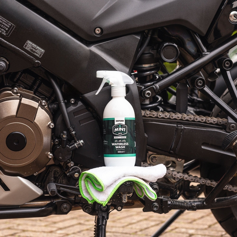 Čistič motocykla a kolies (bez použitia vody) MINT 500 ml