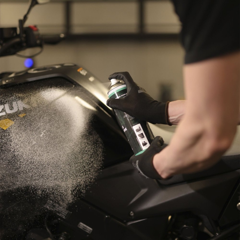 Penový čistič a leštenka (bez použitia vody) MINT 500 ml