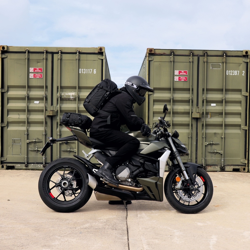 Moto taška Oxford Atlas B-30 Advanced Backpack 30 l šedá