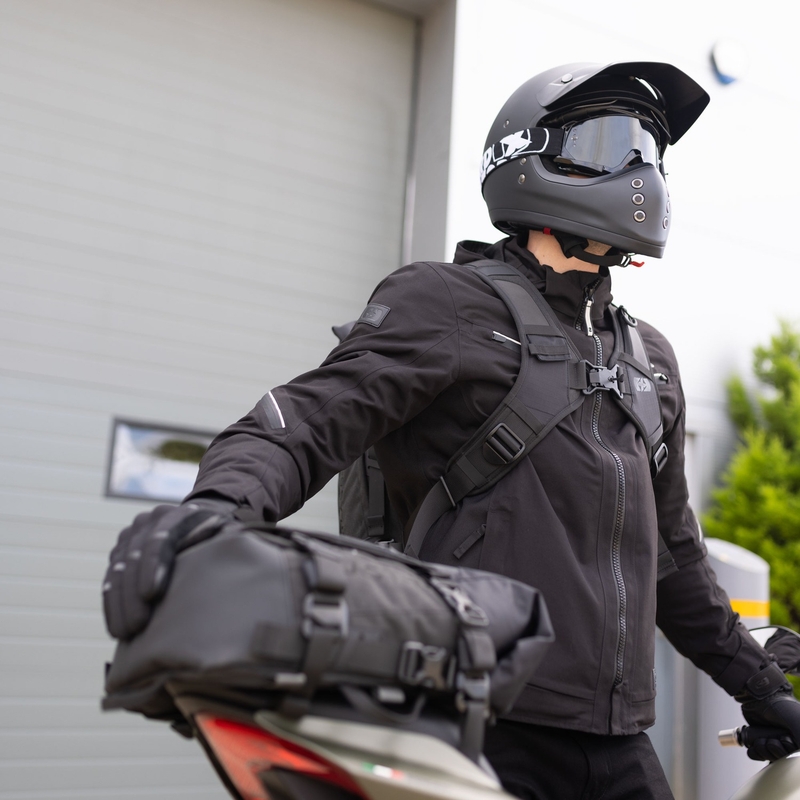Moto taška Oxford Atlas B-30 Advanced Backpack 30 l šedá
