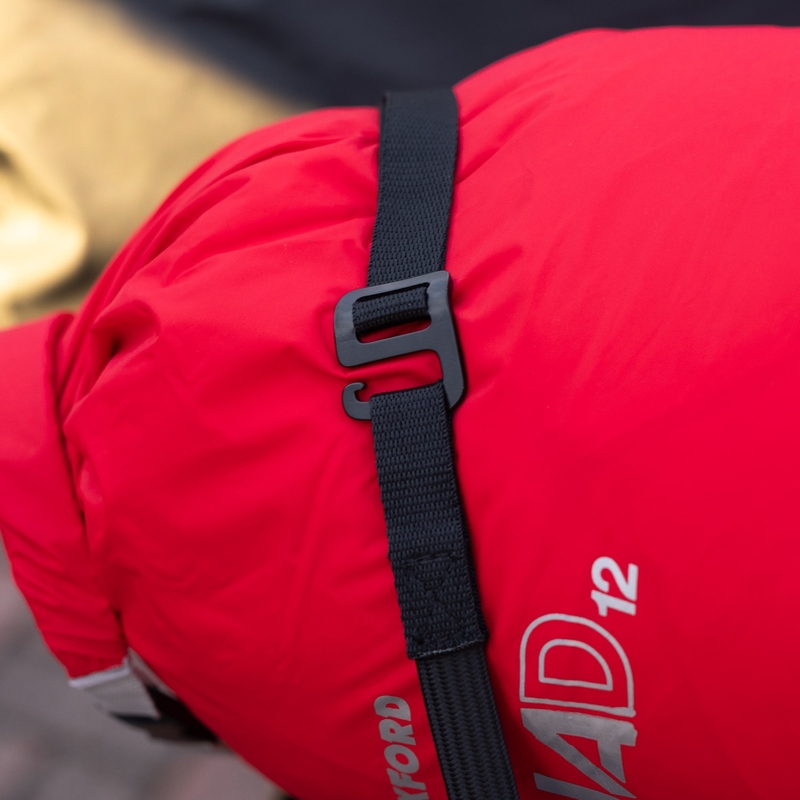 Batožinové popruhy Oxford Atlas G-Hook 2 ks čierne 17 mm x 2 m