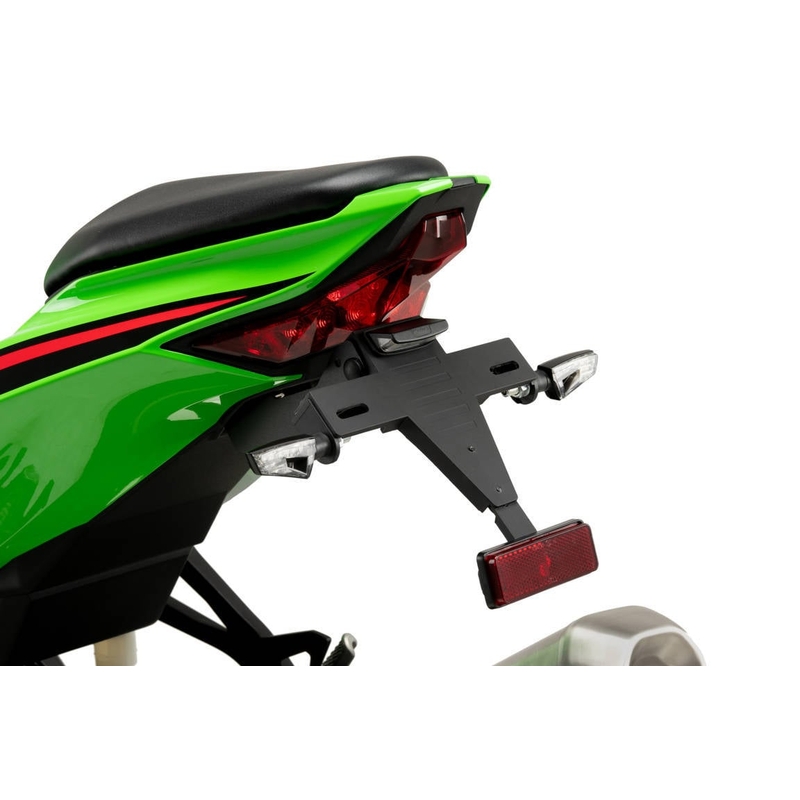 Nastaviteľný držiak ŠPZ PUIG čierna pre KAWASAKI ZX-4R Ninja 2024, KAWASAKI ZX-4RR Ninja 2024