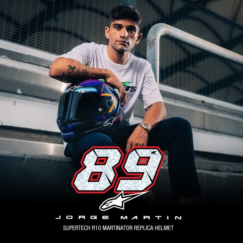 Integrálna prilba na motorku Alpinestars Supertech R-10 limitovaná edícia Martinator Jorge Martin modro-fialovo-červeno-žltá
