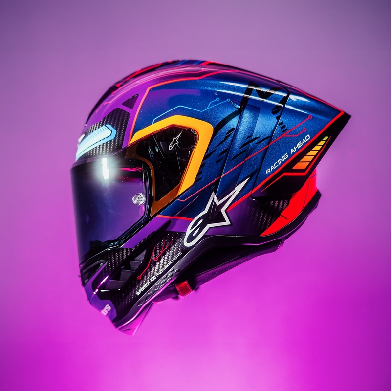 Integrálna prilba na motorku Alpinestars Supertech R-10 limitovaná edícia Martinator Jorge Martin modro-fialovo-červeno-žltá