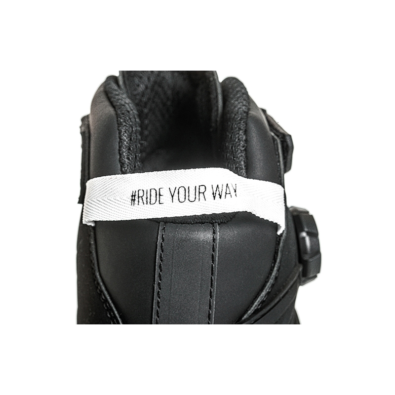 Dámske topánky na motorku IXON Bull 2 WP čierne