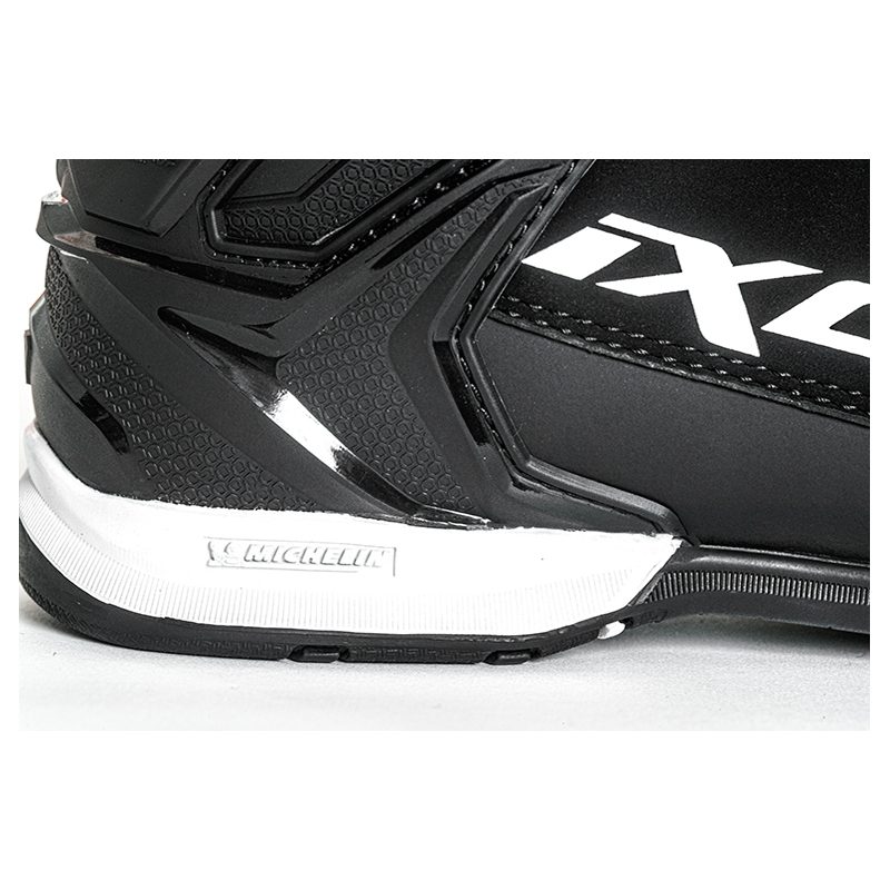 Dámske topánky na motorku IXON Bull 2 WP čierno-biele