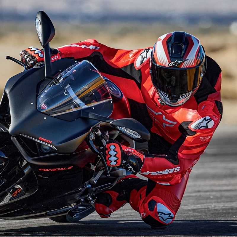 Jednodielna kožená kombinéza na motorku Alpinestars GP Plus V4 Sprint, Tech-air kompatibilná fluo červeno-červeno-bielo-čierna