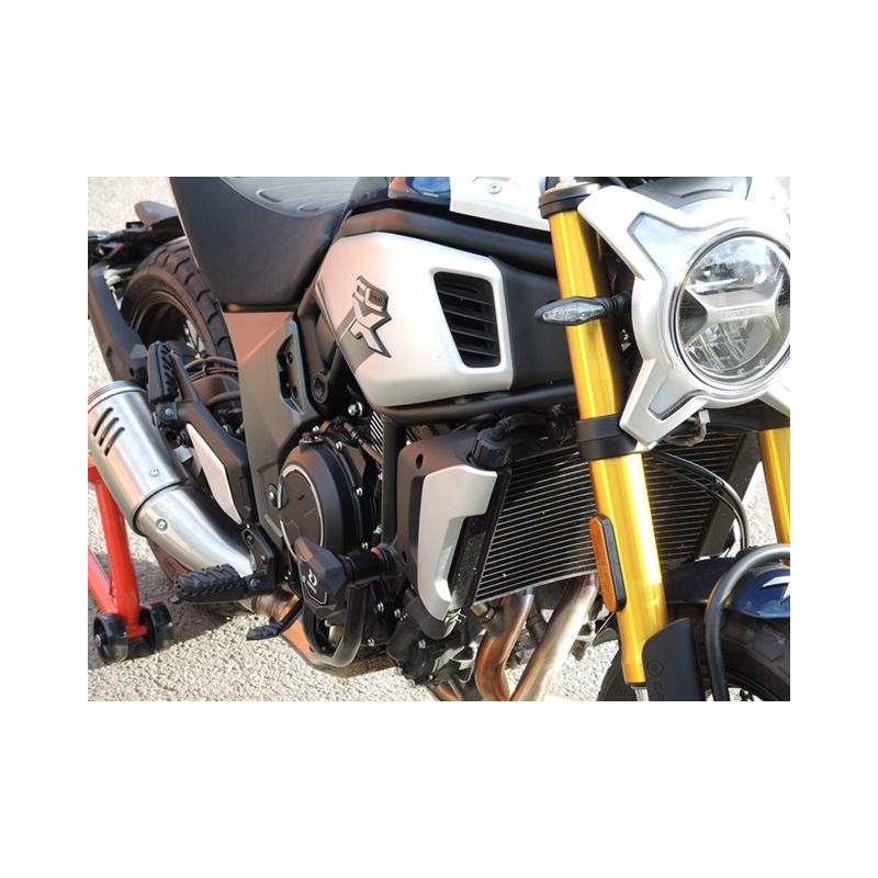 Ochrana motora RDMOTO čierna (with protectors)